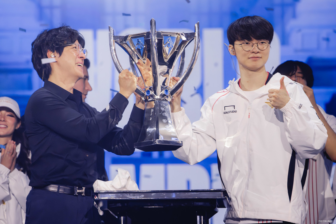 Razer x Fakerコラボマウスパッド発表―Worlds 2024で達成した“五つ星”が刻まれる