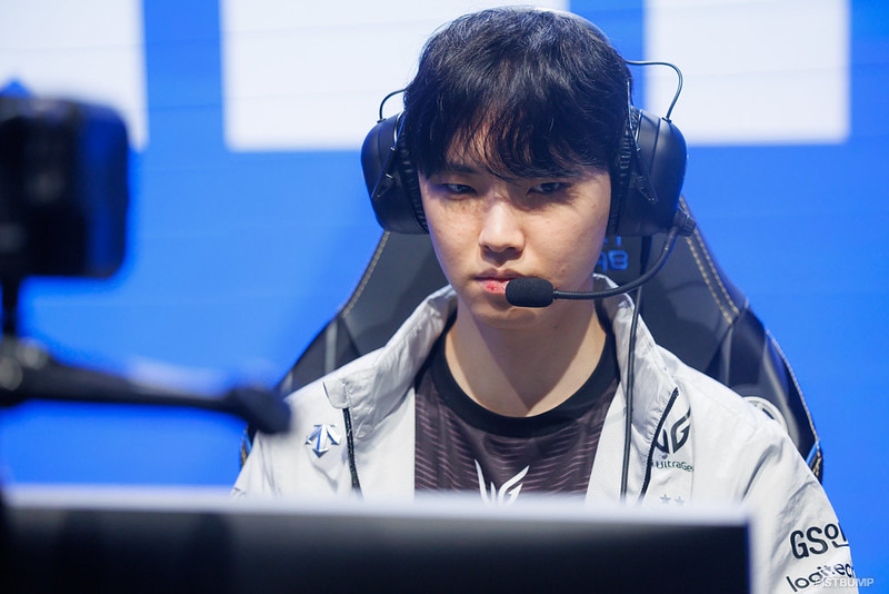 Gen.G、TESを相手に2-0完勝！Chovy「Gen.GはBo5の勝率が良い」―ノックアウトステージに向けて自信を覗かせる【Worlds 2025インタビュー翻訳】