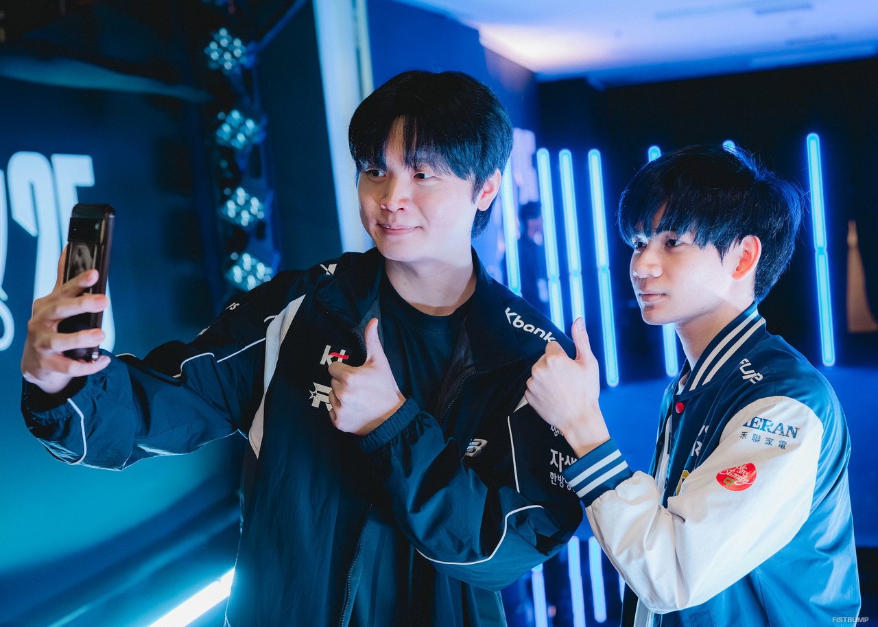 【Worlds 2025独占インタビュー】CFO HongQ「この試合を戦えたことが嬉しく、光栄に思う」―念願のベスト4進出はならずも、世界を震撼させ続けた新人MIDレーナーが試合後の心境を語る