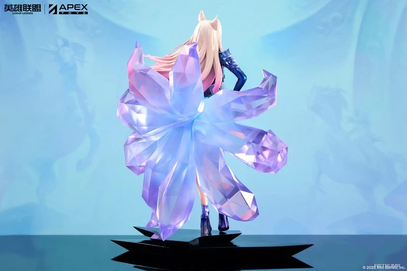 「K/DA」アーリがハイクオリティで立体化―半透明素材のショートスカート、ふんだんに使われたクリアパーツで存在感ある一品に