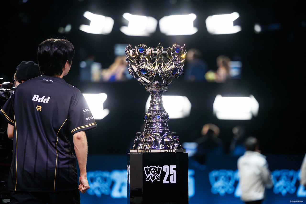 「Worlds2025」決勝はT1とKT Rolsterの顔合わせに！ 3連覇か初優勝か、伝統の“テレコムウォー”で雌雄を決す【リーグ・オブ・レジェンド】