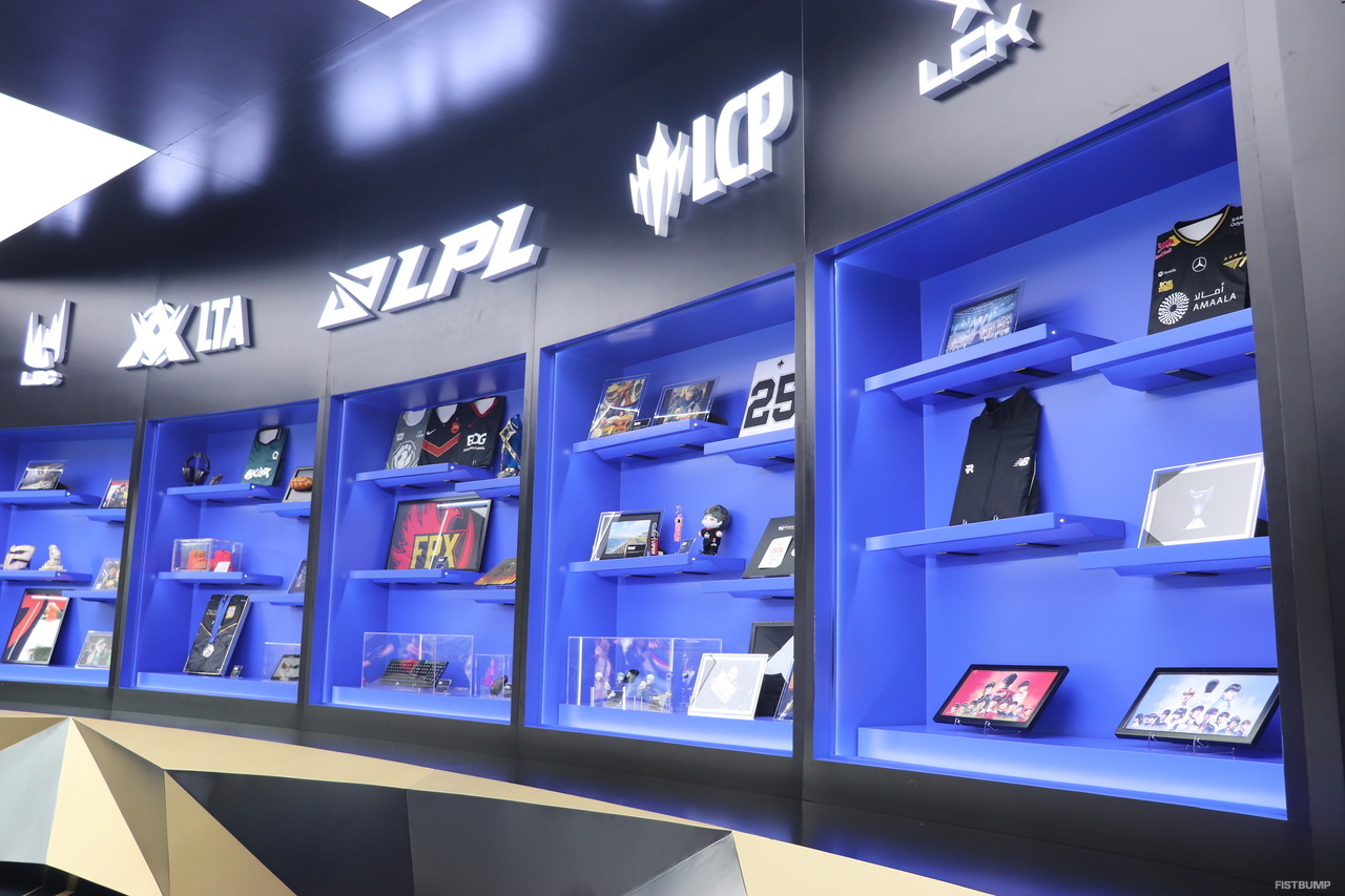 街全体が『LoL』一色に！「LoL Carnival」から白熱した「Worlds 2025」頂上決戦まで、中国・成都の盛り上がりを現地からお届け【フォトレポート】