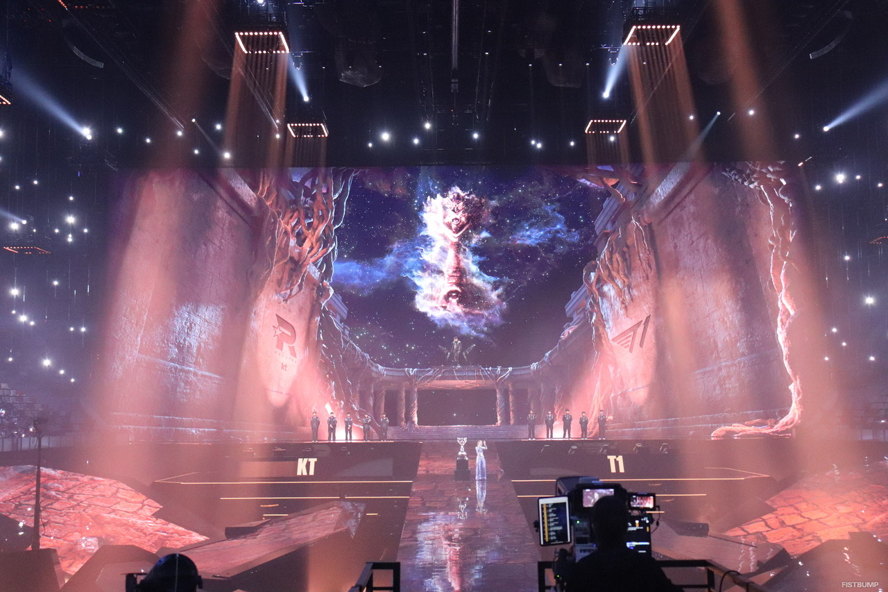 街全体が『LoL』一色に！「LoL Carnival」から白熱した「Worlds 2025」頂上決戦まで、中国・成都の盛り上がりを現地からお届け【フォトレポート】