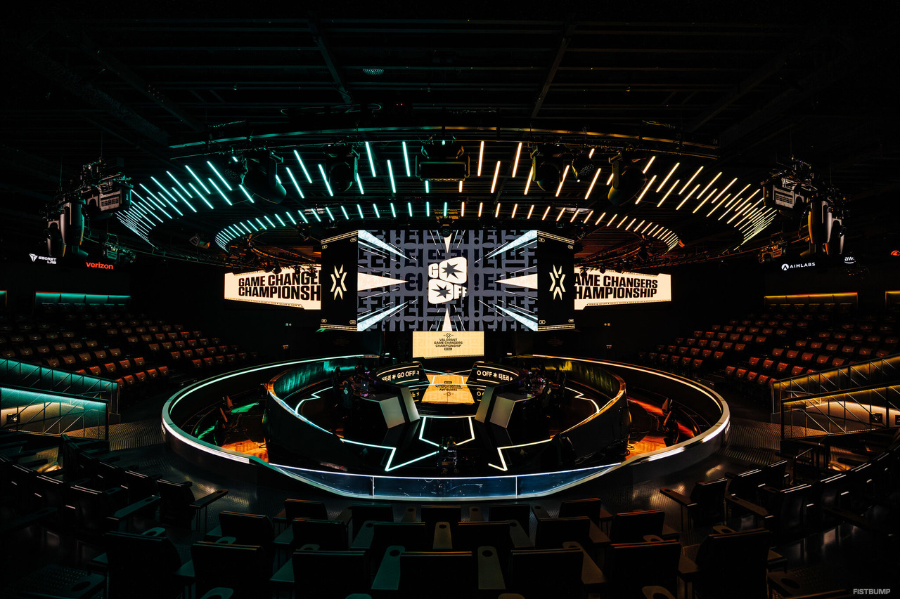 韓国「LoL Park」が「VAL Park」へ姿を変える―ネオンの巨大スタチューなどVALORANT特別装飾でGC Championshipを迎える