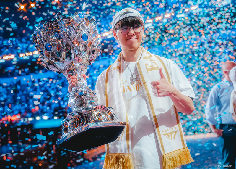 T1 Oner「世界最高のジャングル」よりも「T1に最も合うジャングル」になりたい――韓国テレビ番組でチームへの想いを語る