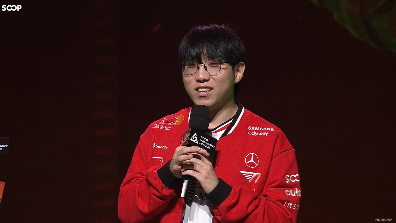 T1がFNCに2-0完勝でプレイオフ進出確定！MunchkinとKDGコーチの加入によるT1の変化について、BuZzの考えは？【SOOP VALORANT LEAGUE 2025インタビュー翻訳】