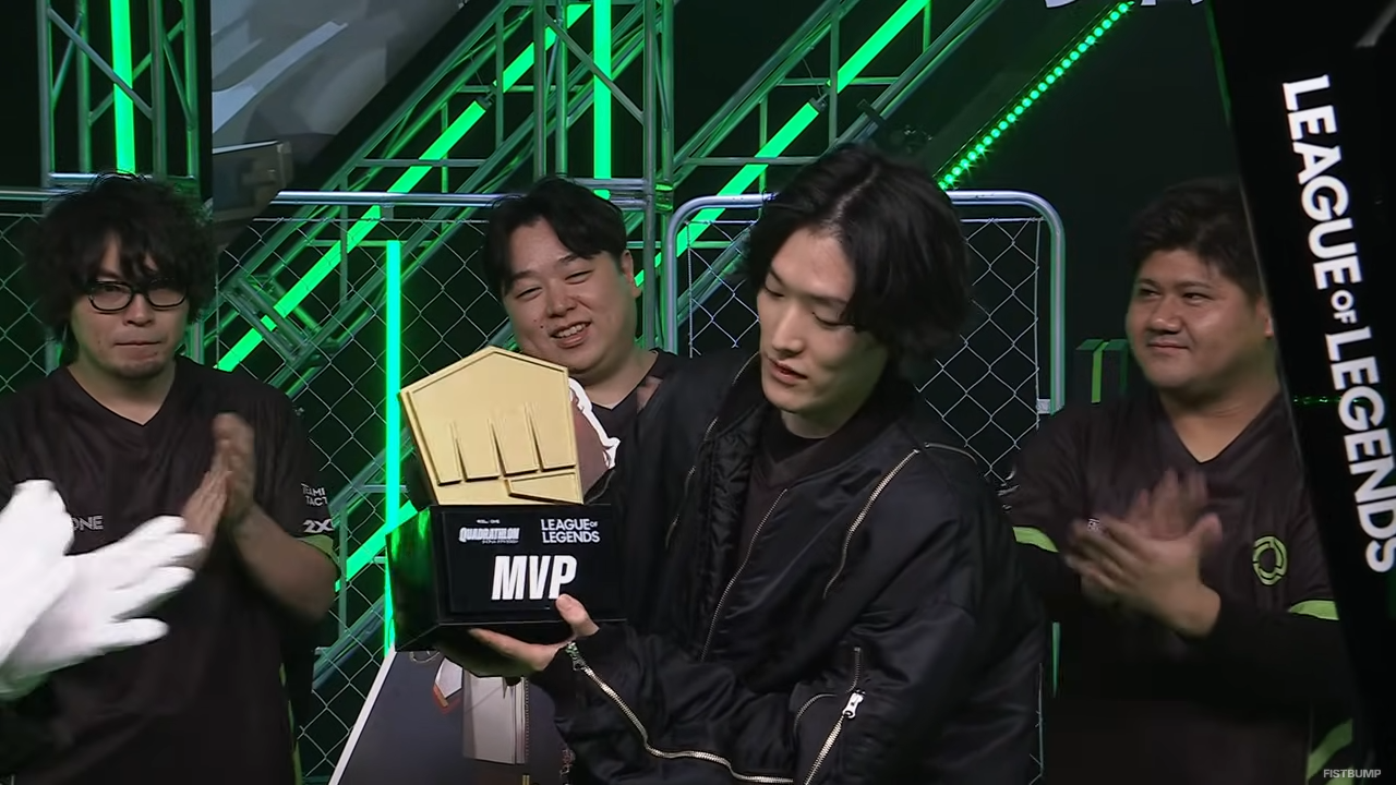 かるび選手がLazに勝った！？ZETA Dapが「偽ファンタ」で登場？takeraが魅せた背水の陣やゆきおのザーヘンなど―1年を締めくくる「ライアットクアドラスロン」一挙振り返り【Riot Games One 2025】