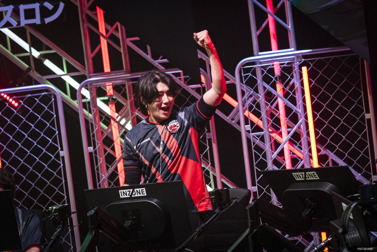 【Riot Games ONE 2025】ZETA・CR・ONEの三つ巴の激戦を写真で振り返る！「ライアットクアドラスロン」フォトアルバム【全115枚】