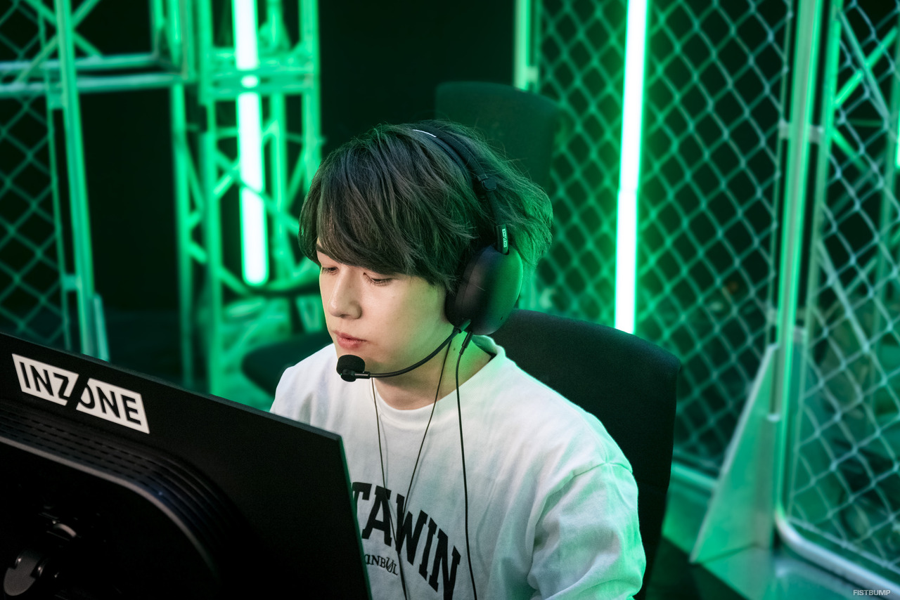 【Riot Games ONE 2025】ZETA・CR・ONEの三つ巴の激戦を写真で振り返る！「ライアットクアドラスロン」フォトアルバム【全115枚】