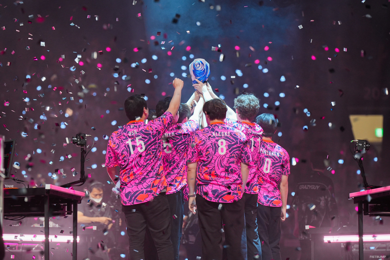 「brawkは“一番印象に残らないMVP”でありながら、歴史を動かした」―キャスター・岸大河とyukishiroが語る激動のメタ変化、Pacific大躍進、シーンの成長【VCT2025年振り返り前編】