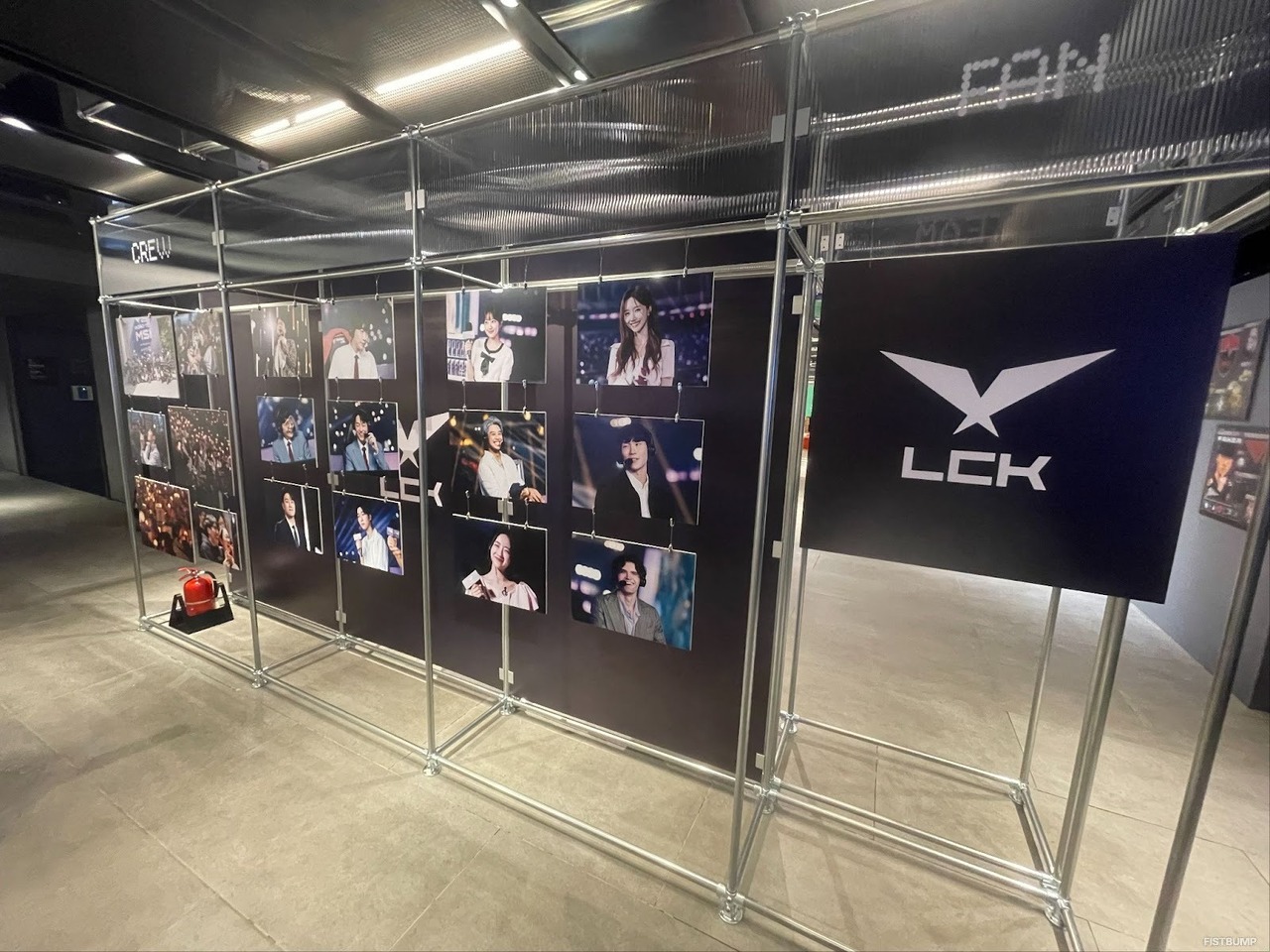 Faker「Peanut、戻ってこいよ」直筆メッセージも―LCK 2025シーズンを振り返る写真展「SEQUENCE 2025」フォトレポート