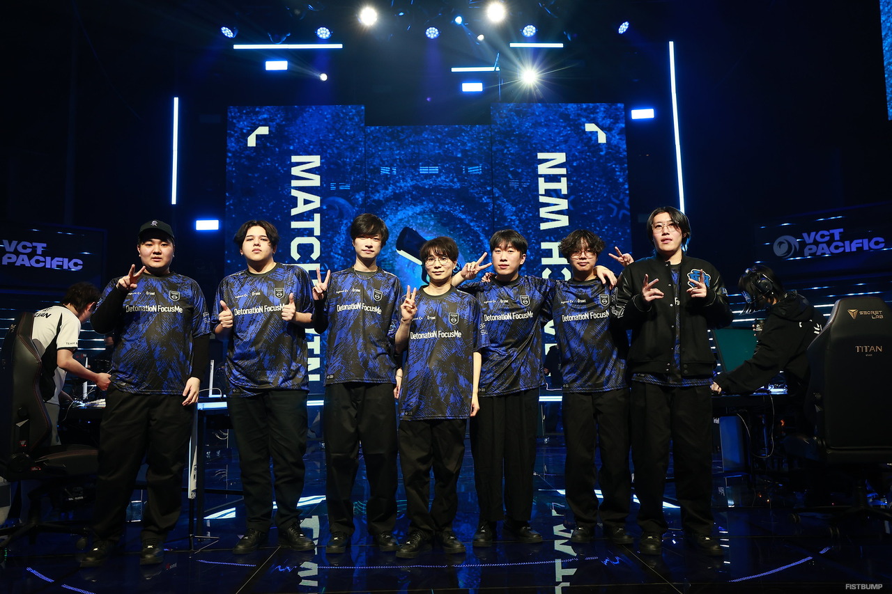 「たかし」ウォチパのボイスチャットにCaedye、Meiy、Vorzがサプライズ登場―ビジュ爆発Vorzタジタジ、Caedyeはうみんぐからまさかのダメだし！？