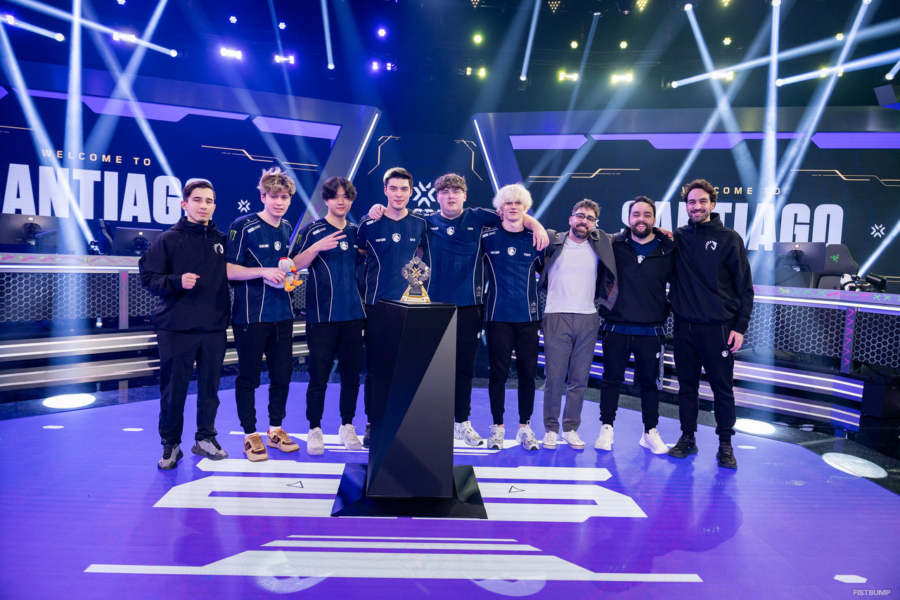 nAts「Boasterを尊敬しているし、恨みもない。それでも対戦するときは友達じゃない。ただ、相手を破壊して勝利したい」―笑顔のTeam Liquidと苦戦したFNATIC、話題のスピーチについて語る【VCT EMEA】