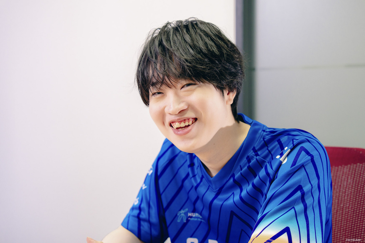 CGZ bazz「優勝で余裕ができたが、追われる立場の不安もある」無敗優勝を掴んだ強さの秘訣と、撃ち合い強者こそのエージェントピック、怠らないSplit 2への警戒を聞く【Challengers Japan 2026 Split 2 単独インタビュー】