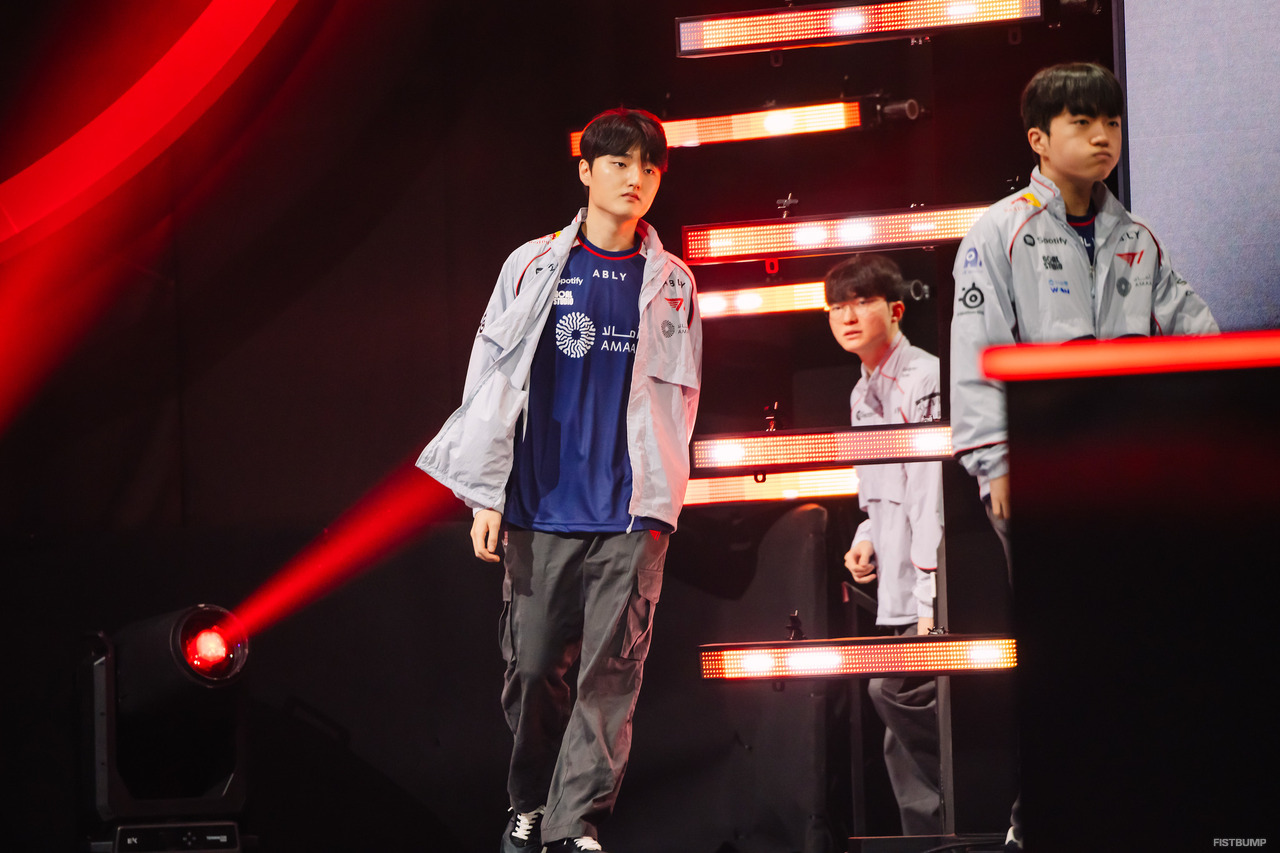 大熱戦！LECの雄・G2がT1との激闘を制し、2019年以来のライバルマッチ勝利―敗れたT1はプレイイン突破も【MSI 2026】