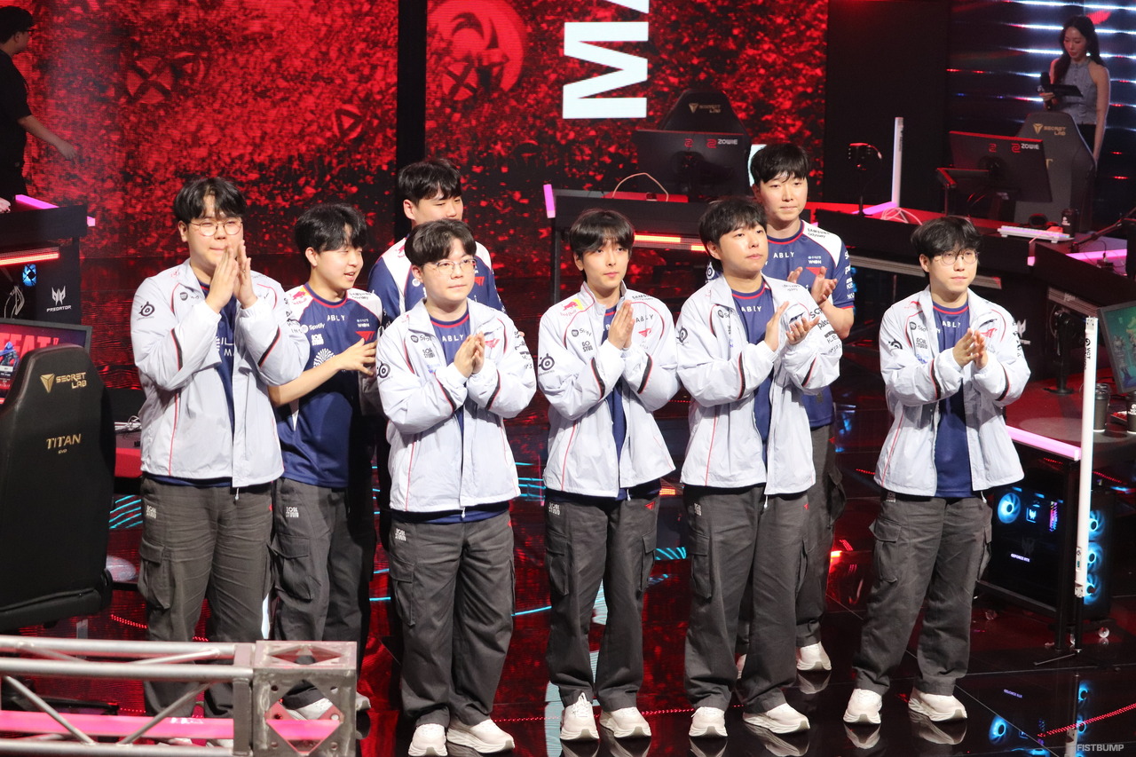 T1がPRXと接戦の末2-1勝利！BuZz「プールを広げることは選手としてステップアップできるチャンス」―PRX戦でコントローラーをピック【VCT Pacific 2026 Stage2 現地インタビュー】
