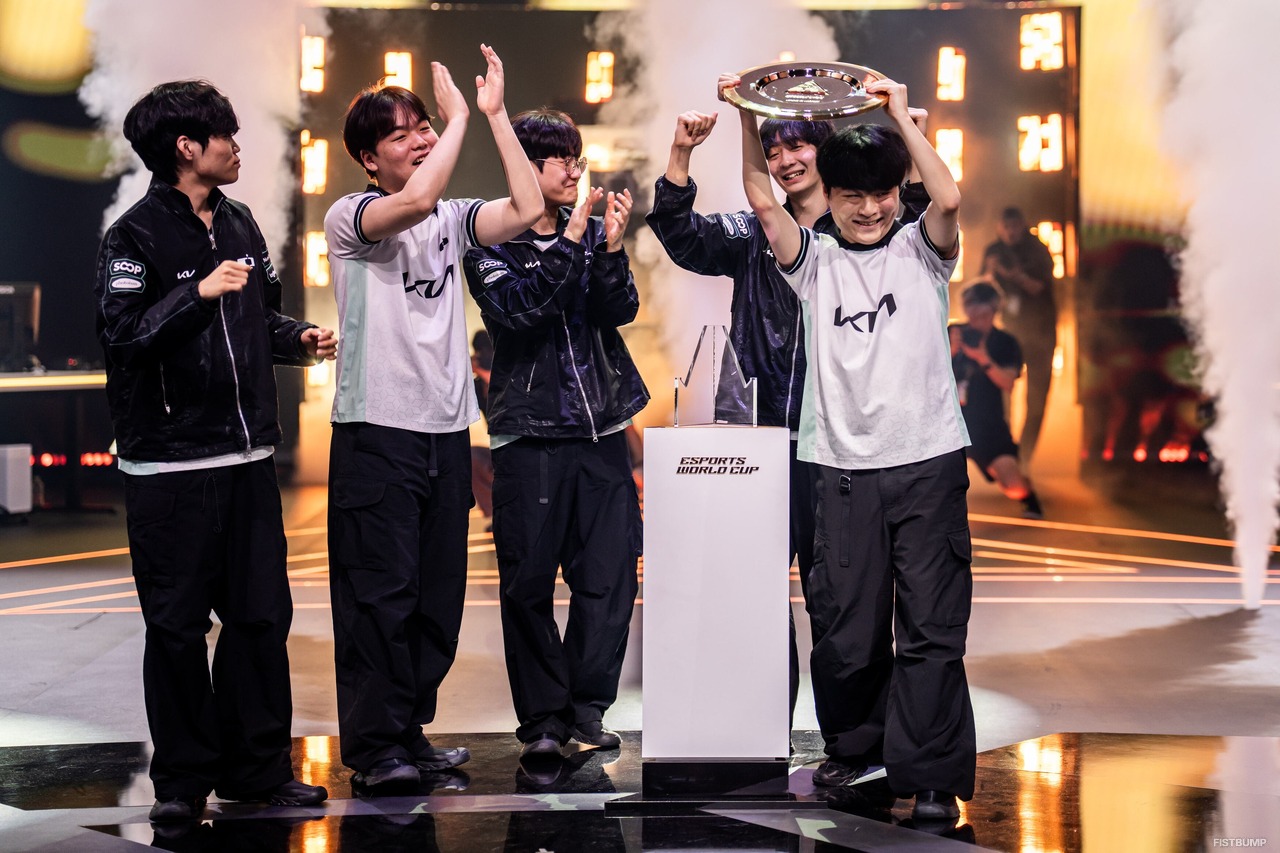 EWC 2026『LoL』は「Dplus Kia」が鮮やかな3-0ショーで初優勝！ 地元フランス勢のKarmine Corpが準優勝に【リーグ・オブ・レジェンド】