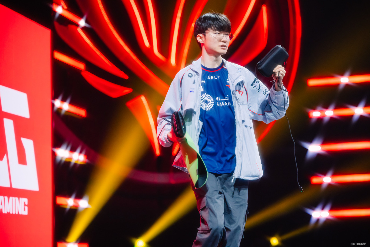 「警察官Faker」実装！？韓国警察庁から「サイバー賭博自首制度」の広報大使&名誉警察官に任命される【リーグ・オブ・レジェンド】