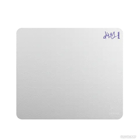 PRX 「something」モデルのキーボード「d4v41」モデルのマウスパッドが日本で手に入る！国内向け販売が7月27日（月）15時からPulsar公式ストアにて開始！