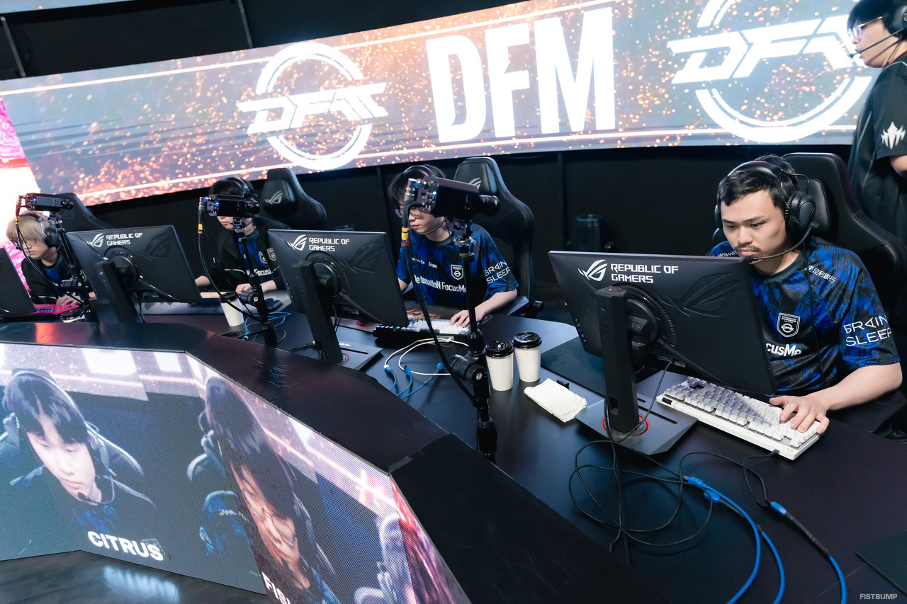 DFM Momo「もっとガツガツやって良いんだと思えるようになった。しっかり準備してやれることをやれば、勝っていける」―課題と収穫ありのDCG戦を終え、次は敗退をかけたBo5へ【LCP2026 Split3】