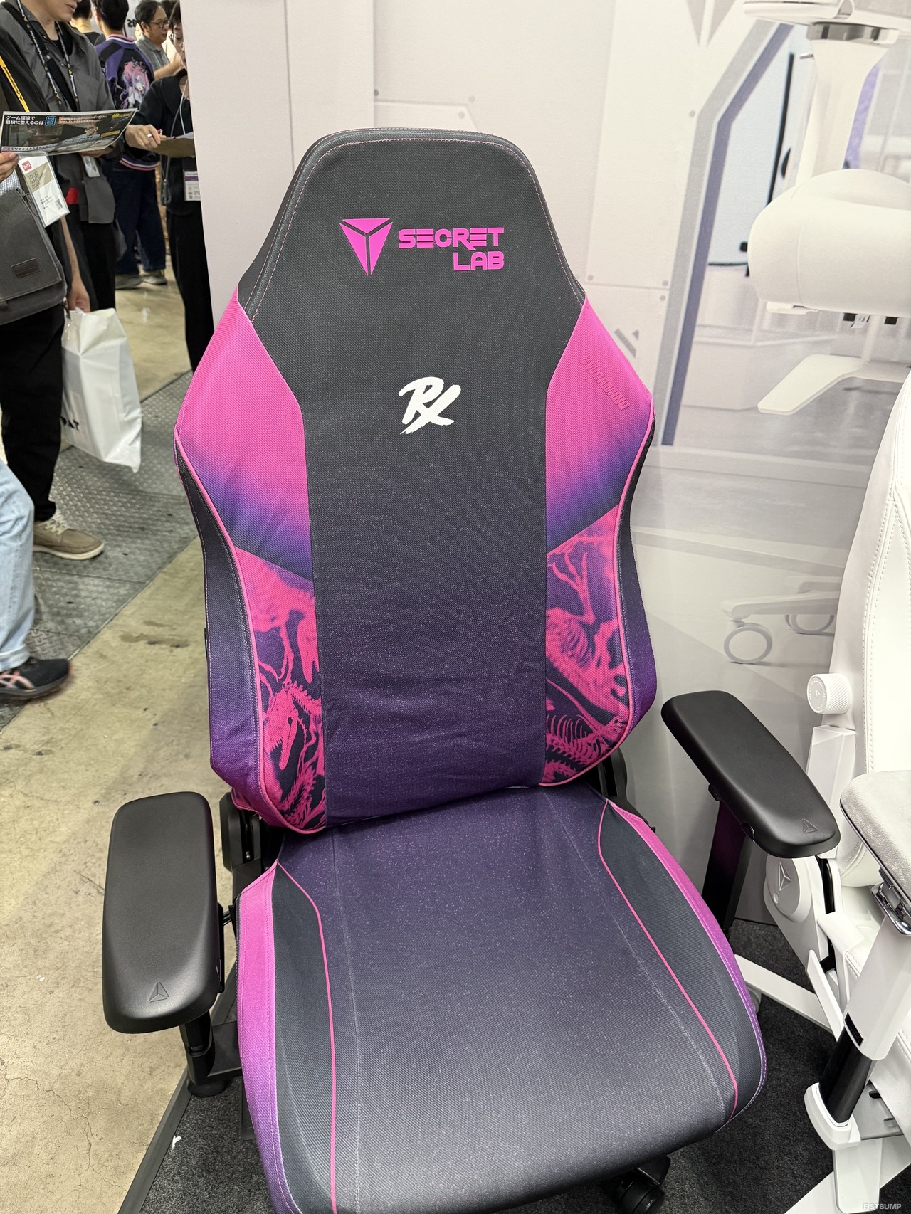 「Secretlab」からPRXコラボスキン（チェアカバー）が登場！TGS2026で初お披露目…2026年内販売開始予定