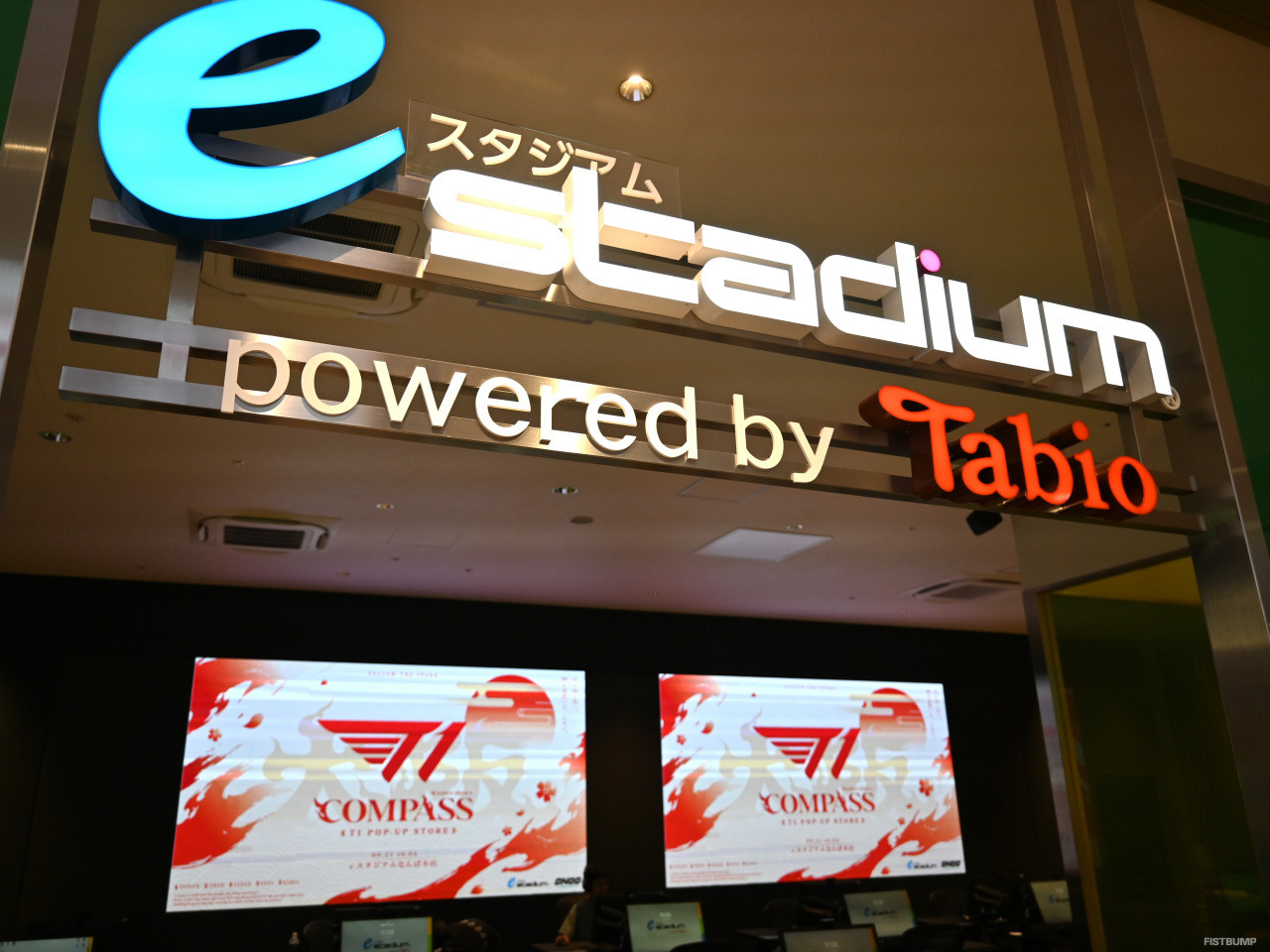 【本日オープン】「T1」公認ポップアップストアが関西初上陸！日本モチーフの限定グッズやカフェ企画など「COMPASS」店内をレポート