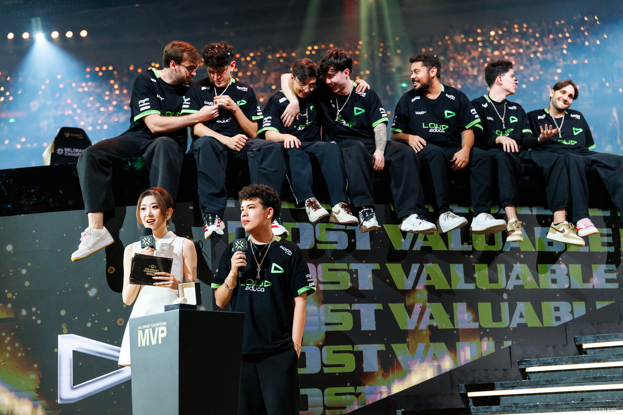 「いつか君の番が来る」LOUDが4年ぶりの世界王者に―erdeが最年少IGLでMVP、tkzinの父も祝福【VALORANT Champions 2026】