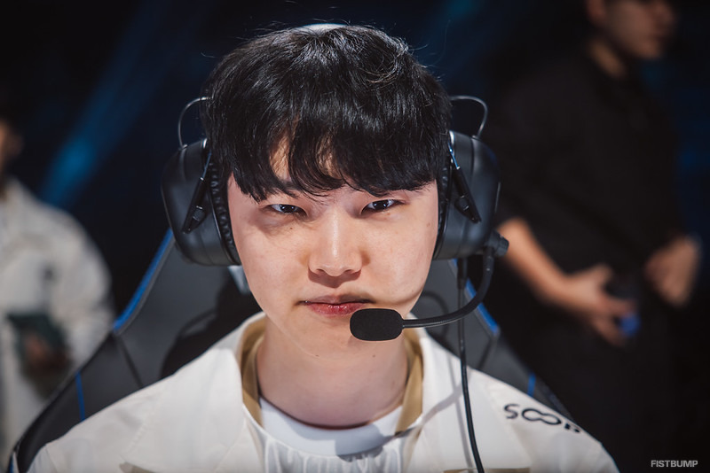 Swiss Stage開幕戦、Gen.GがIGに快勝で好発進！Chovy「今年は大きな問題もなさそう」【Worlds 2026インタビュー翻訳】