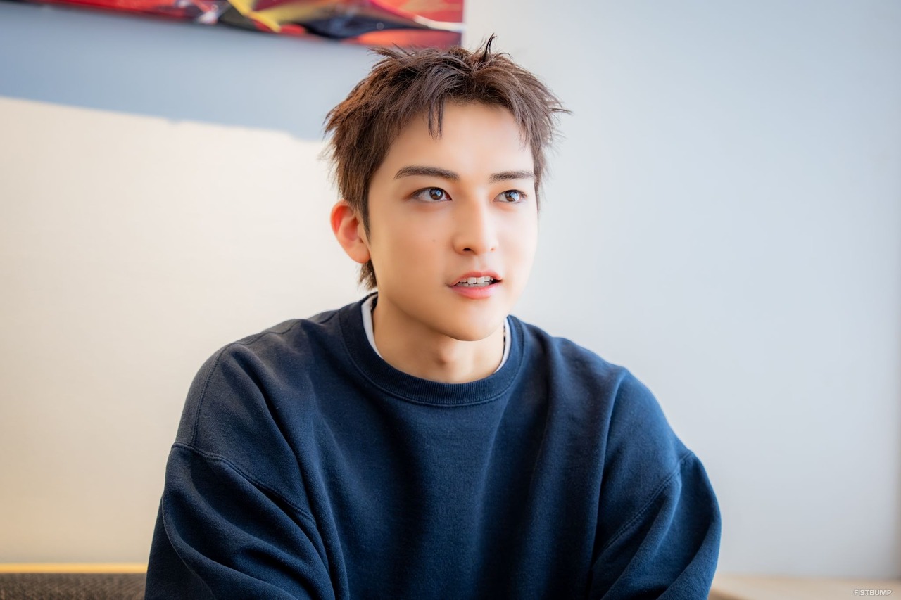 「世界の舞台に繋がるスタートラインに立たせてもらえた」─『LoL』楽曲「Live My Life」をカバーしたSTARGLOWのTAIKI、KANON、ADAMインタビュー