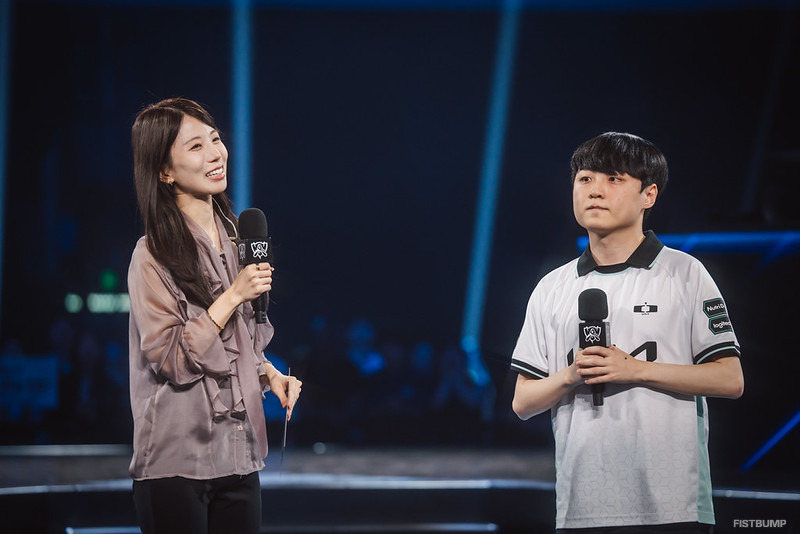 ShowMaker「新たな目標のWorlds 2回優勝と、ファンの皆さんを幸せにしたい気持ちでいっぱい」―DKがG2戦で不利を覆して勝利！【Worlds 2026インタビュー翻訳】