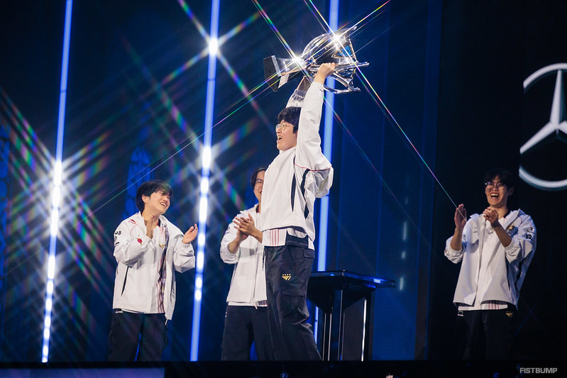 【Worlds 2024】「T1」が2連覇、そして5度目の王者へ―Faker「来年は優勝までの過程も満足できるものにしたい」【インタビュー翻訳】