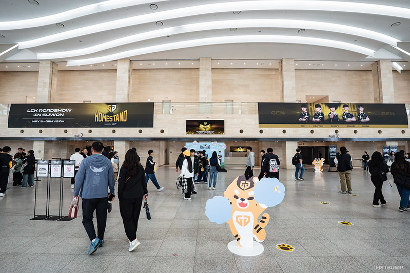 【現地レポート】LCKの“ホームイベント”ってなに？公式試合、ファンミ、グッズ…アウェーファンも笑顔になれる！「Gen.G HOME STAND」に潜入