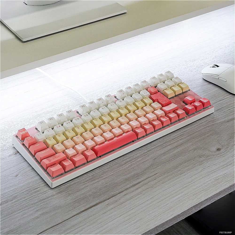 葛葉、叶、イブラヒムらのキーボード、キーキャップ、マウスパッドが登場！にじさんじ × ふもっふコラボゲーミングデバイス予約受付開始