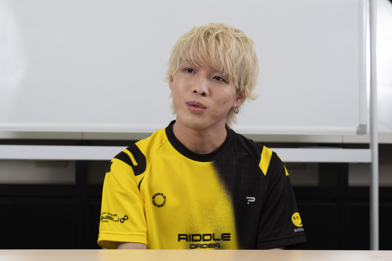 RIDDLE Minty「1回の優勝で満足しない」―コントローラーとしての成長、練習で気合いを入れる秘訣、Season Finalへの意気込みを訊く【VALORANT Challengers Japan 独占インタビュー】