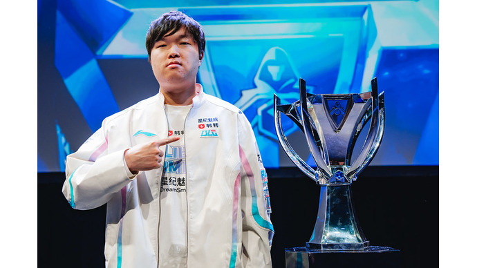 【Worlds 2024】T1に挑むBLGが意気込みを語る―Bin「今のBLGには優勝できるぐらいの強さがある」【インタビュー】 画像