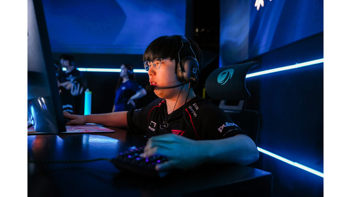 Sayaplayer、試合中にWootingキーボードにコーヒーこぼすも「ふもっふのおみせ」が爆速対応みせる―代表が予備在庫を渡すよう指示 画像