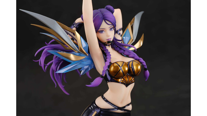 『リーグ・オブ・レジェンド』「K/DA カイ=サ」1/7スタチューの予約受付開始！大胆セクシー衣装でディテールから質感までこだわり表現 画像