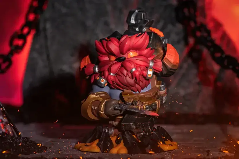 高さ約13センチの大きな「オーン」フィギュアがRiot Store Japanに登場
