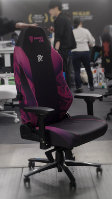 Secretlab」からPRXコラボスキン（チェアカバー）が登場！TGS2026で初