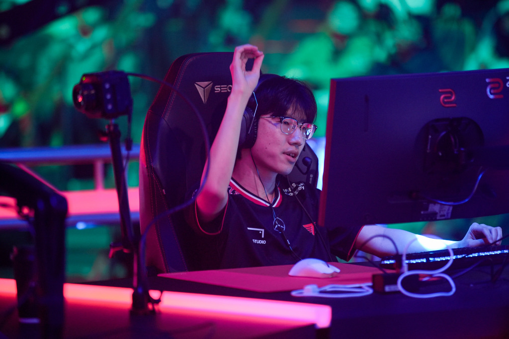 VALORANT』T1のCarpe選手とSylvan選手交代の理由はインフルエンザ？－6