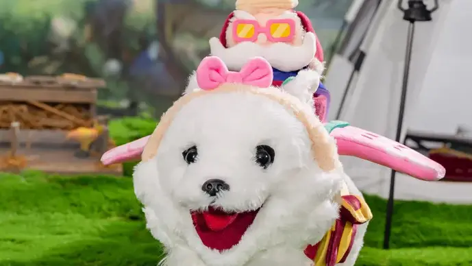 空飛ぶコーギーにのったかわいいコーキ―「コーギーコーキ ローズクォーツ クロマぬいぐるみ」がRiot Store Japanにて新登場！ 【リーグ・オブ・レジェンド】