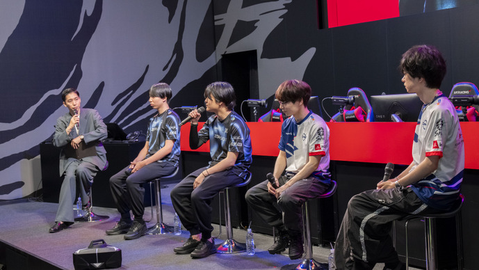 Meiyが破壊したアイスボックス、Depファン店員がいる韓国焼肉屋の話など飛び出す―TGS2025スペシャルステージでDep、SugarZ3ro、Meiy、SSeeSがシーズンを振り返る【レポート】
