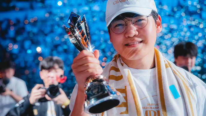 Gumayusi「自分自身を証明するための新たな旅を始める」―7年間在籍したT1への想いや新たな決意を語る