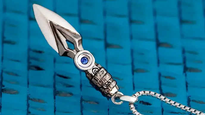 「見てなよ！」ジェットの「ブレイドストーム」ペンダントがRiot Store Japanに再登場―真鍮製で高級感のある一品