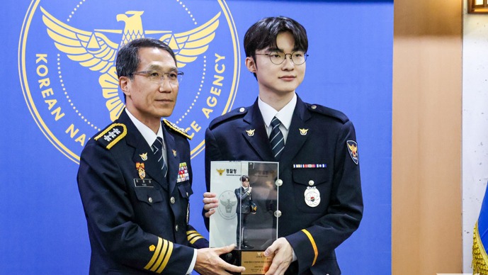 「警察官Faker」実装！？韓国警察庁から「サイバー賭博自首制度」の広報大使&名誉警察官に任命される【リーグ・オブ・レジェンド】