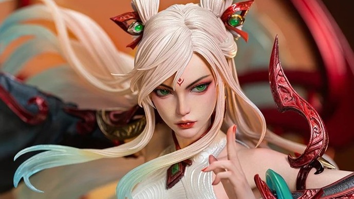 『LoL』「ミスメーカー イレリア」1/4スケールフィギュアが予約開始―17万5000円、高さ54cmのLED内蔵モデル