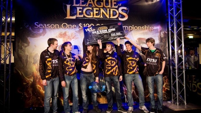 初代世界王者となった元FnaticのJG「Cyanide」氏が逝去―Worldsでは選手がFnaticアイコンとスキンで追悼【リーグ・オブ・レジェンド】