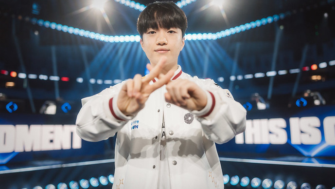 T1が2勝目を挙げて次のラウンドへ―Keria「ファンの皆さんの思い出になるようなシーンをつくりたい」【Worlds 2026インタビュー翻訳】