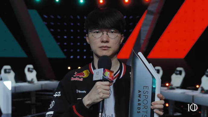Fakerが“10年間のeスポーツ界の功績を称える”「Decade Awards」を受賞―チーム部門「T1」、コーチ部門「kkOma」ゲーム部門『LoL』など、T1が複数受賞する結果に