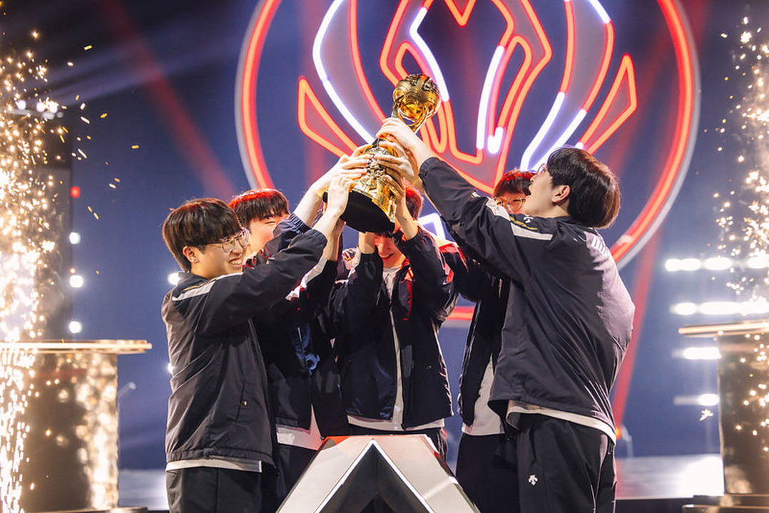Gen.GがT1をフルセットで破り、史上3チーム目となるMSI 2連覇を達成！T1は先に優勝へ王手をかけるも一歩及ばず...